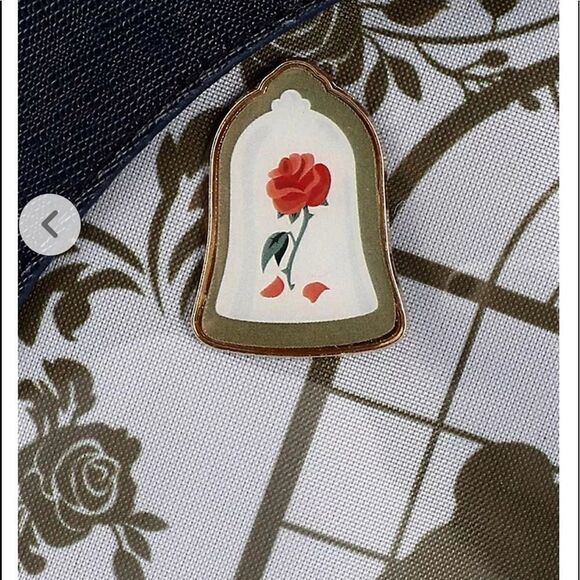 Loungefly Disney Beauty and The Beast Belle Pin Collector Mini Backpack NWT - Picture 4 of 8